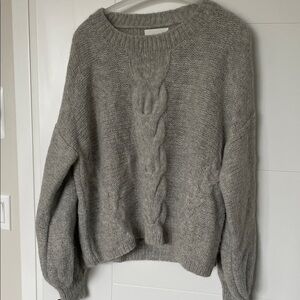 Elegant Gray Cable Knit Sweater